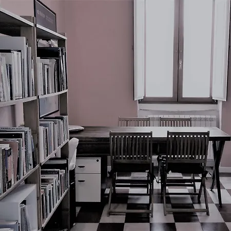 I Templari Self-contained 4* برينديسي