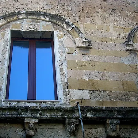 I Templari Self-contained 4*