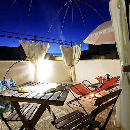 I Templari Self-contained Couette-café