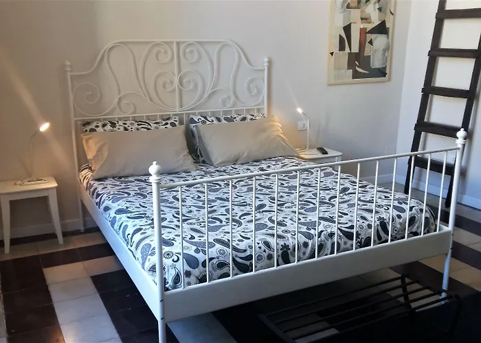 Bed & Breakfast I Templari Self-contained Brindisi